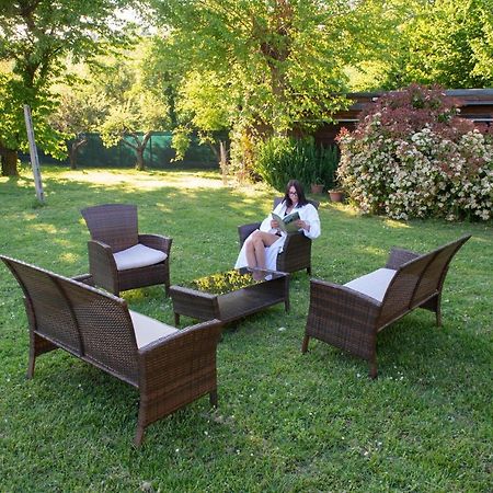 Casa Vacanze Raggio Di Sole Montegridolfo Eksteriør billede