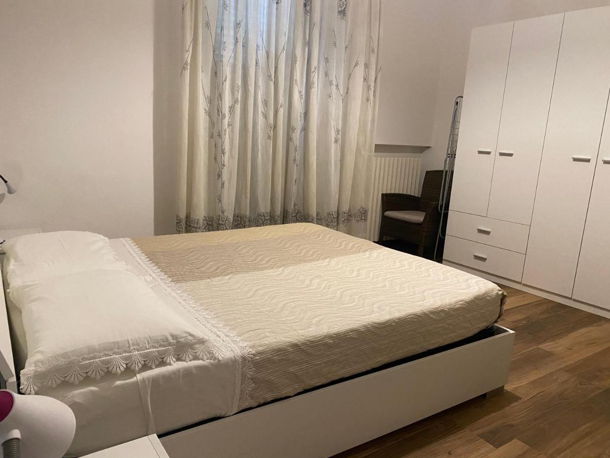Casa Vacanze Raggio Di Sole Montegridolfo Eksteriør billede